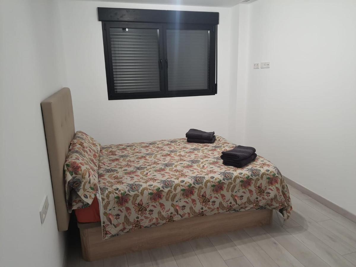 Modern & Sunny Apartment Near Valencia Paiporta Luaran gambar